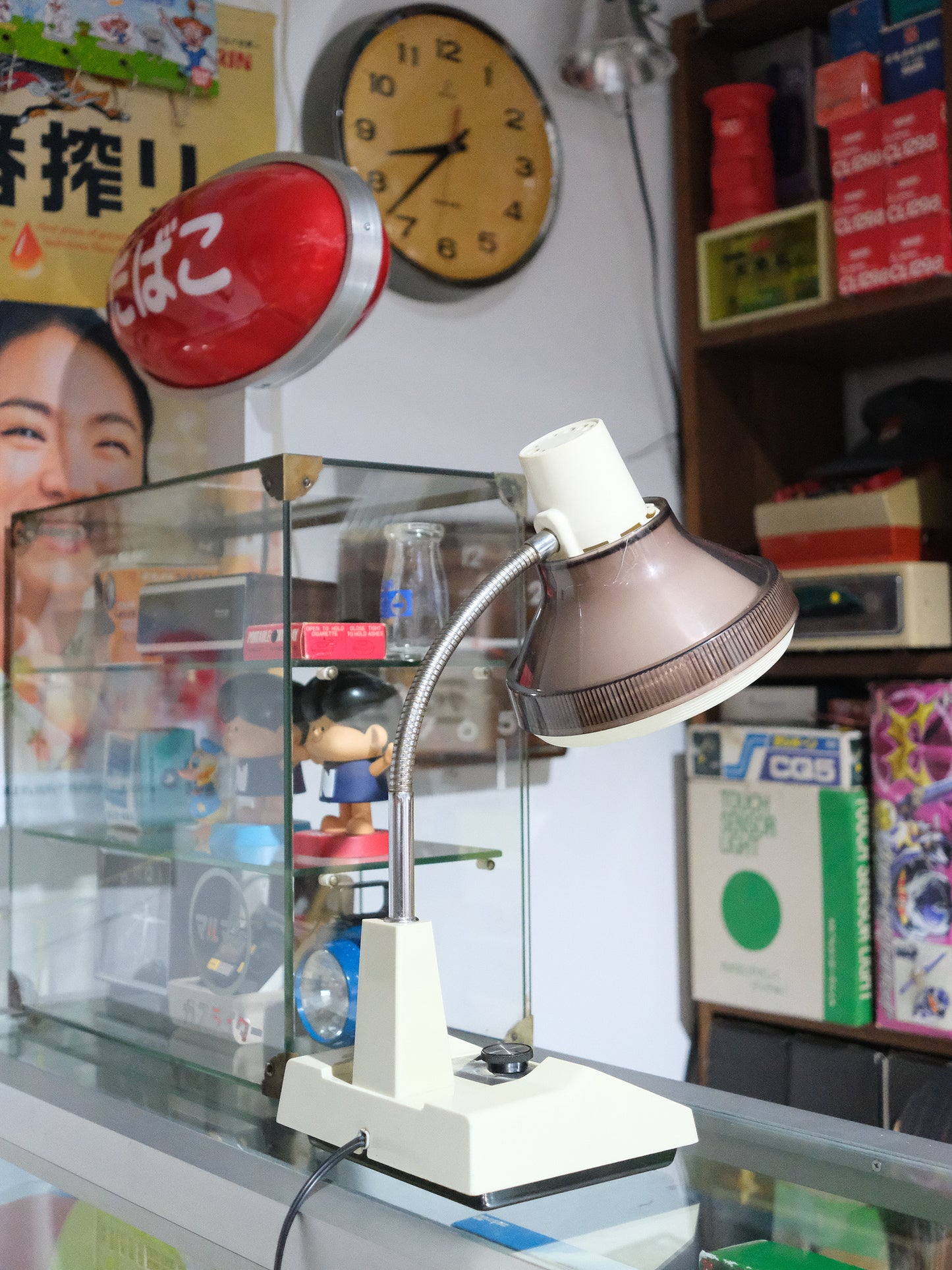 日本制 Daiei ES-600 I 褐色 旋鈕式 白熱 擡燈 Table Light Lamp