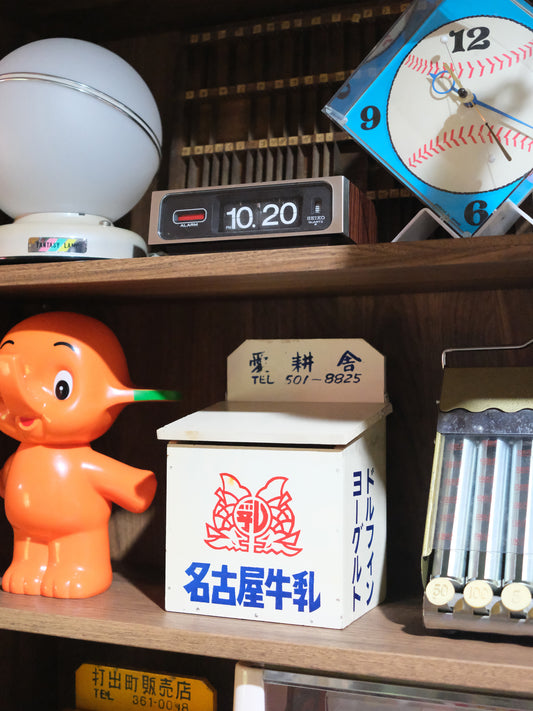 日本 昭和 名古屋牛乳 白色 木製 牛乳 牛奶箱 宅配箱 Milk Box
