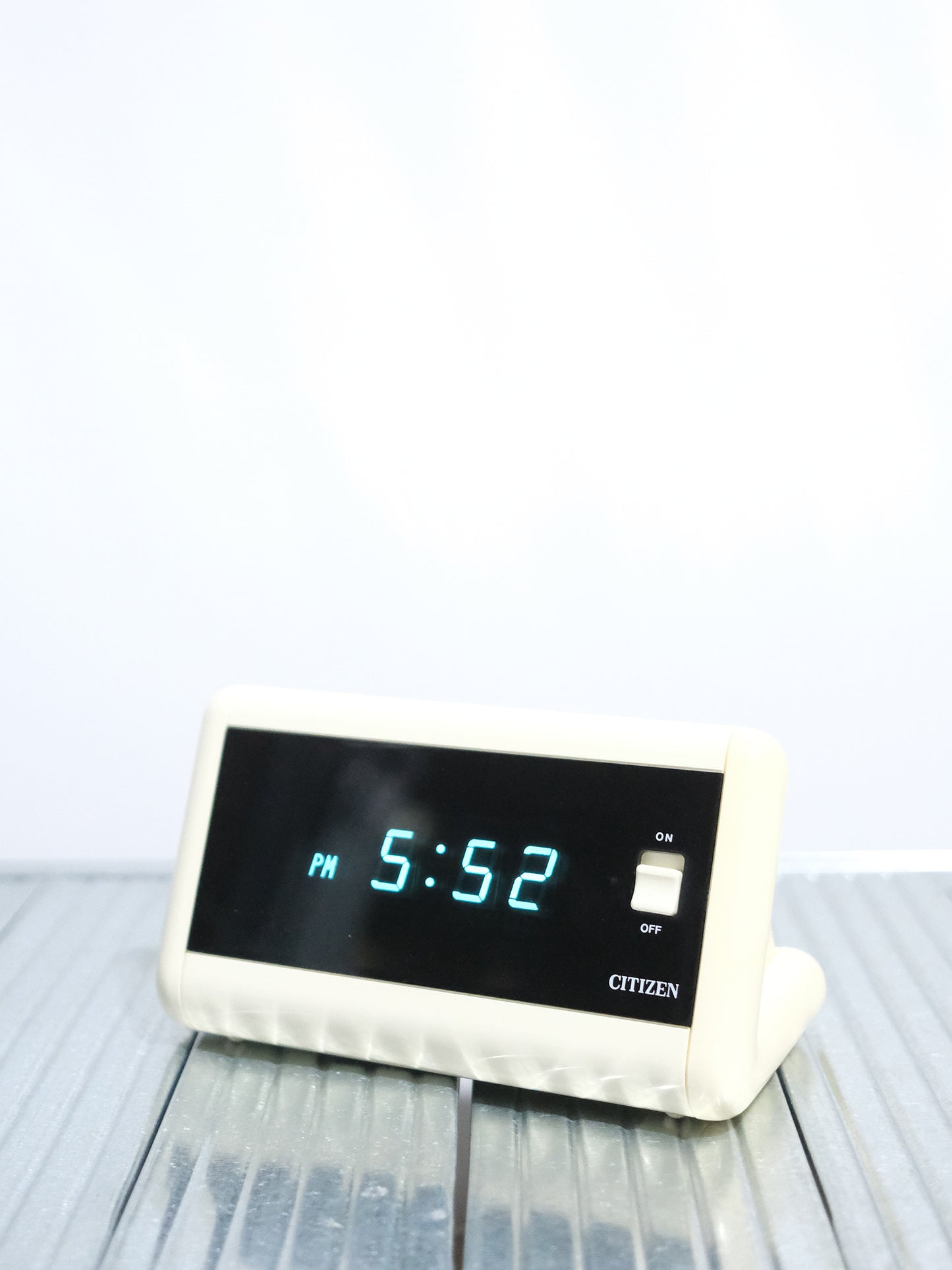 全新品 日本制 Citizen 星辰 5RD606 Digital Alarm Clock 電子 鬧鐘 時計