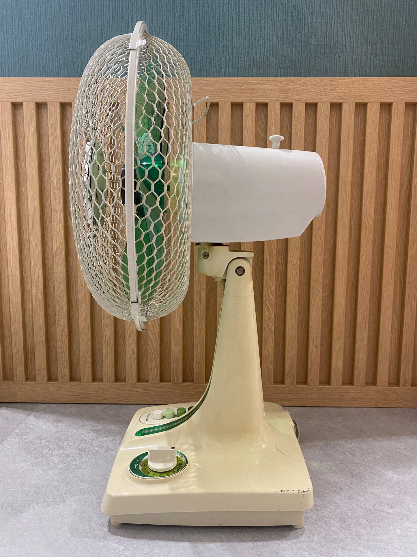 日本制 昭和 Toshiba 東芝 D-30D47G 四葉 三段風速調節 電風扇 Electric fan