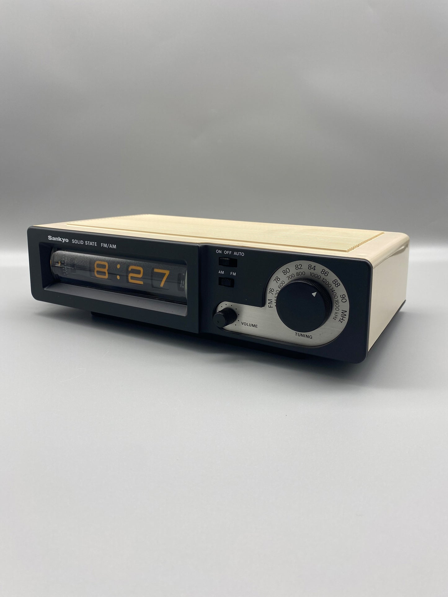 日本制 70s Sankyo SC-707 Solid State FM/AM Radio Flip Clock 收音機 翻頁鐘 有盒