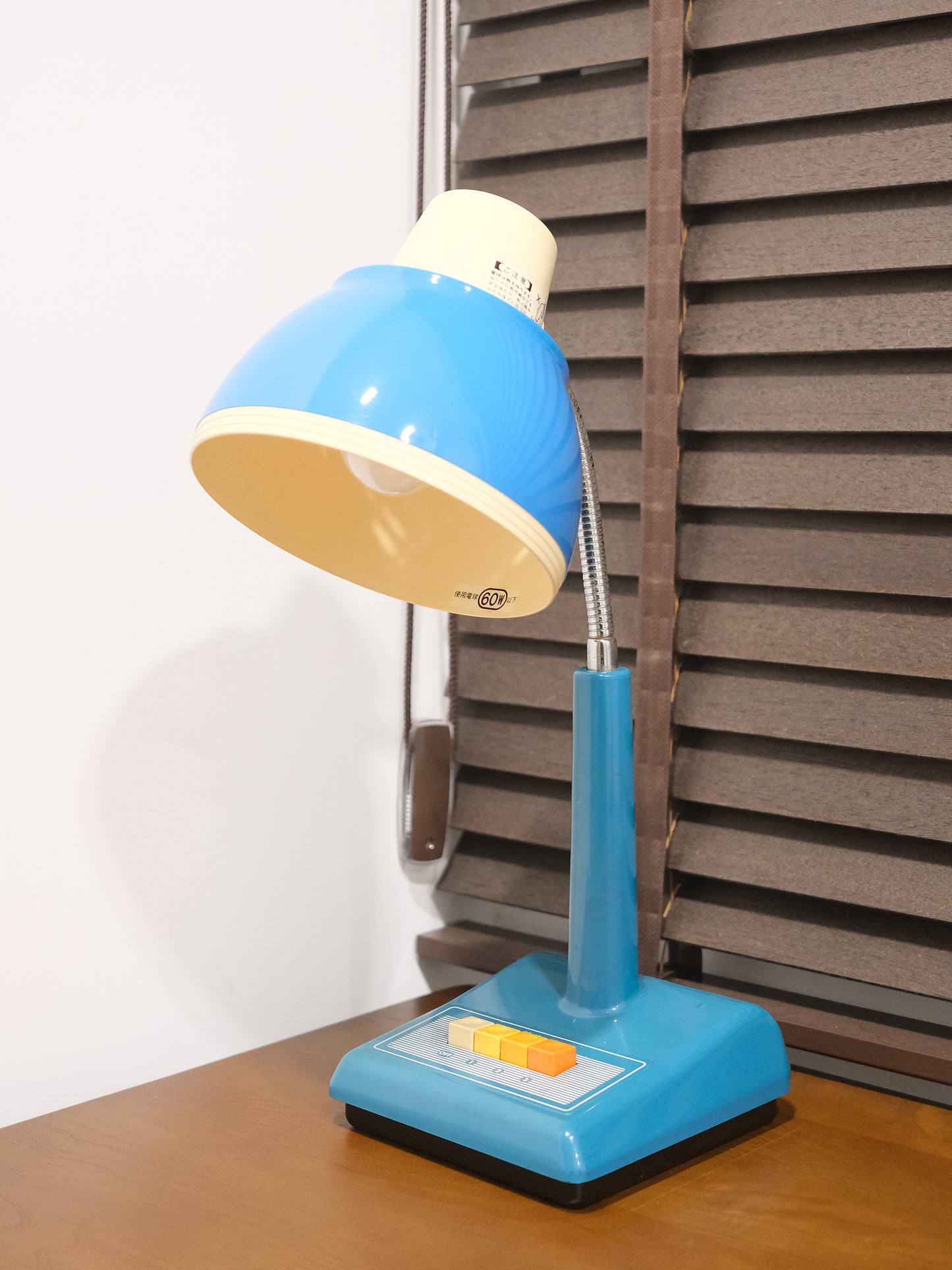 日本制 昭和 National LB-618 按鈕式 白熱 藍色 擡燈 Table Light Lamp