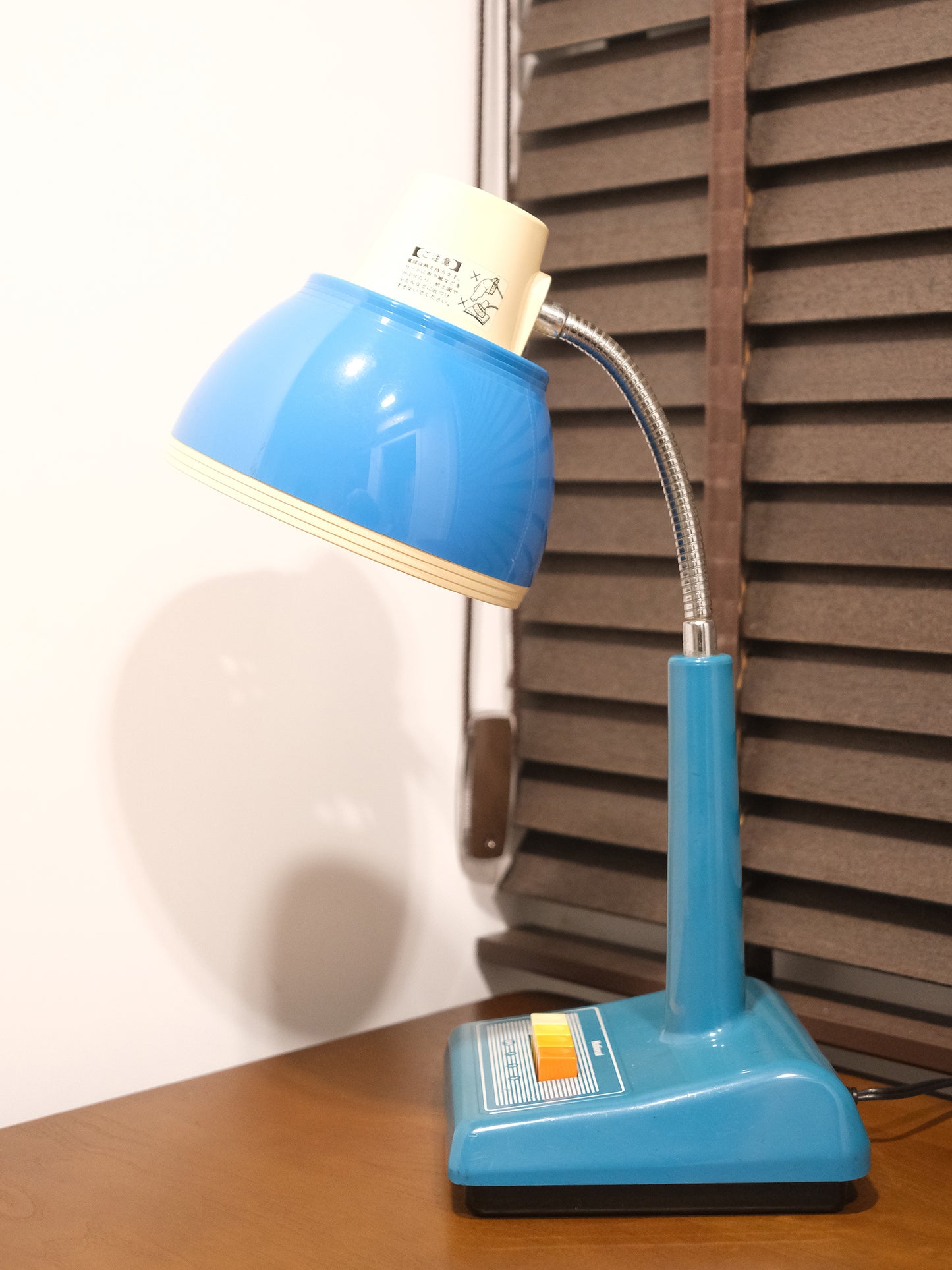 日本制 昭和 National LB-618 按鈕式 白熱 藍色 擡燈 Table Light Lamp