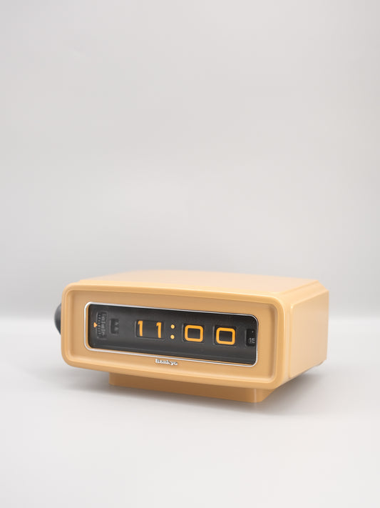 全新品 日本制 70s Sankyo DT-303 Digital Alarm Flip Clock 米色 翻頁鐘 有盒