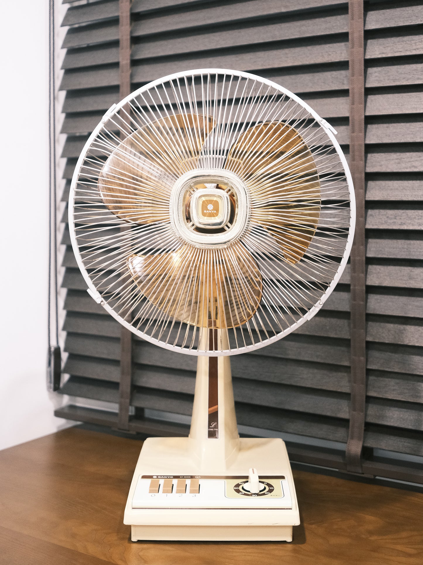 日本制 昭和 Sanyo 三洋三葉 三段風速調節 茶色 電風扇 Electric fan