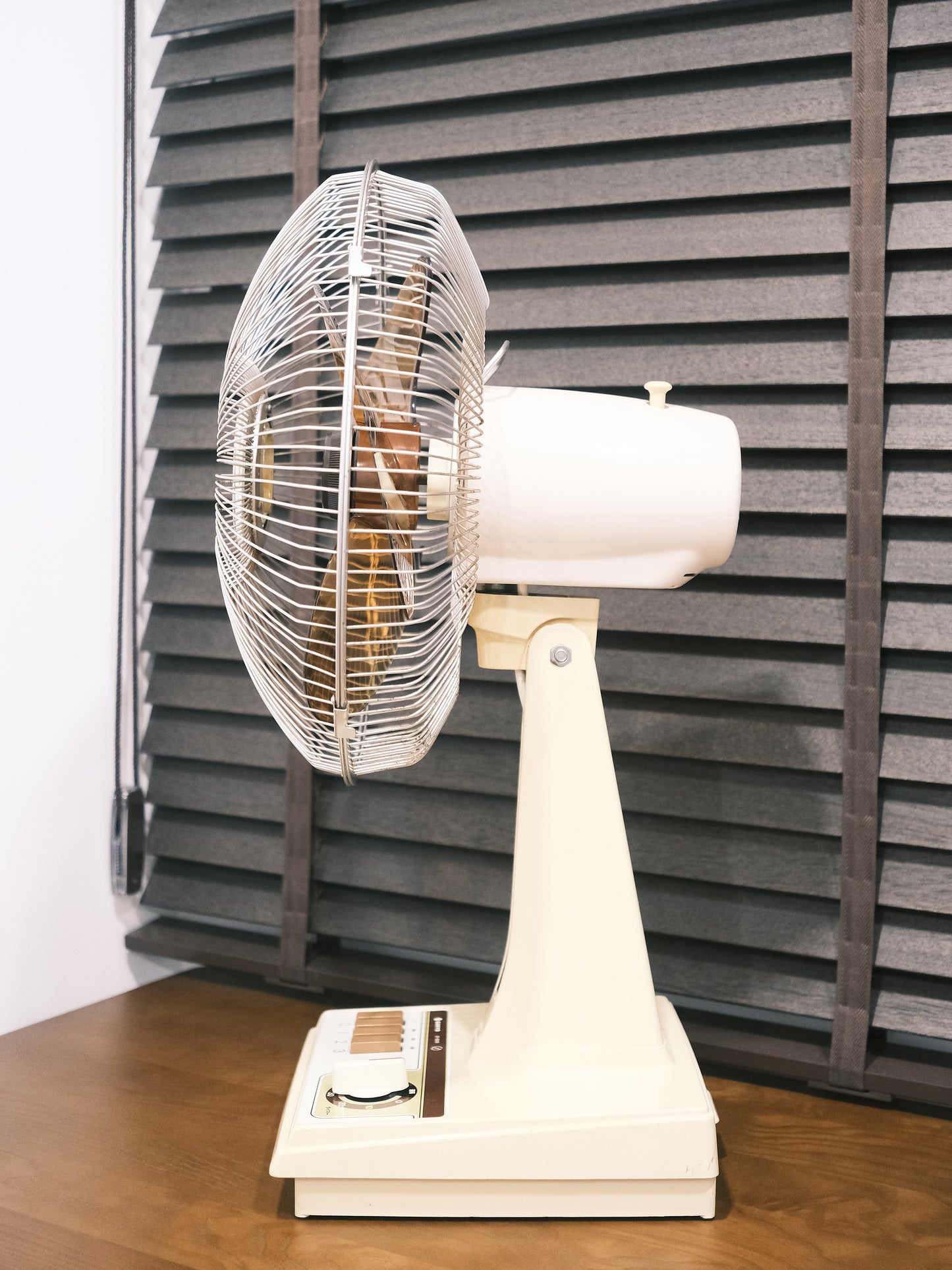 日本制 昭和 Sanyo 三洋三葉 三段風速調節 茶色 電風扇 Electric fan